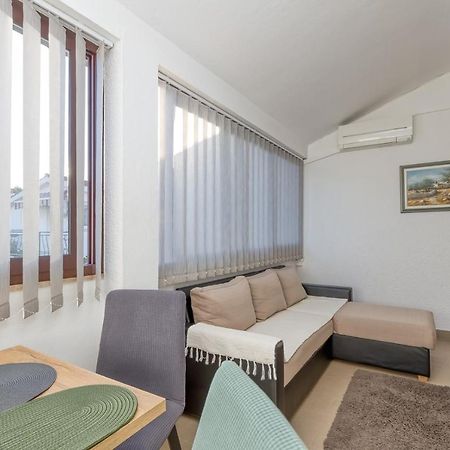 Apartment Lucijan Porec Ngoại thất bức ảnh