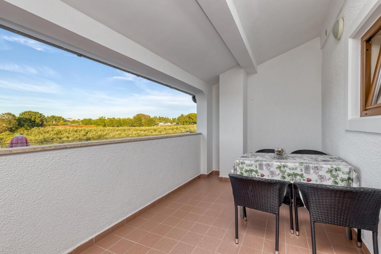 Apartment Lucijan Porec Ngoại thất bức ảnh